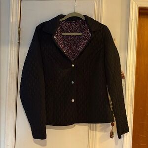 Briggs New York Black Jacket with Polka Dot Lining
Quilted